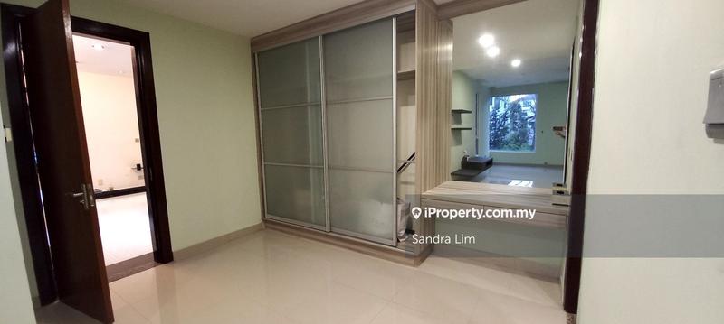 Bungalow House for Sale in Subang Heights, Subang Jaya by Sandra Lim - iProperty.com.my