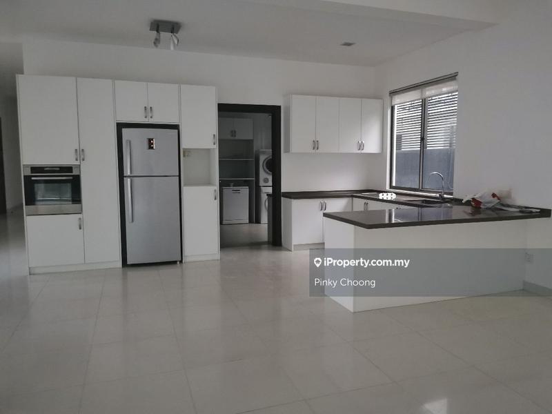 Bungalow House for Sale in Valencia, Sungai Buloh by Pinky Choong - iProperty.com.my