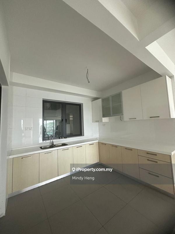 For Sale - Molek Pine 4