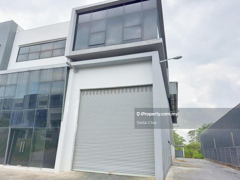 For Rent - Apex Industrial Park Desa Cemerlang, Semi D Factory, Gated Guarded, LA 11600sf