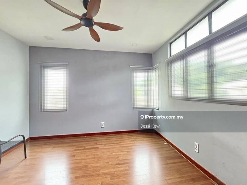 Semi-Detached House for Sale in Hijauan Residence, Ulu Langat by Jessi Kew - iProperty.com.my