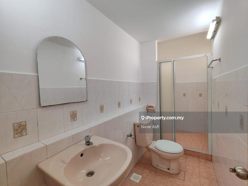 Rumah Bandar untuk Dijual di Cyber 11, Cyberjaya oleh Ninie Asfi - iProperty.com.my