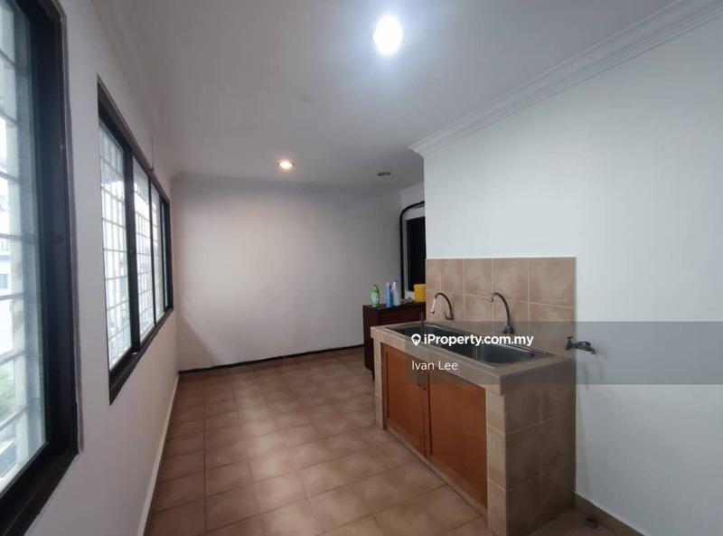Rumah Berangkai 2 Tingkat untuk Dijual di Seksyen 19, Petaling Jaya oleh Ivan Lee - iProperty.com.my