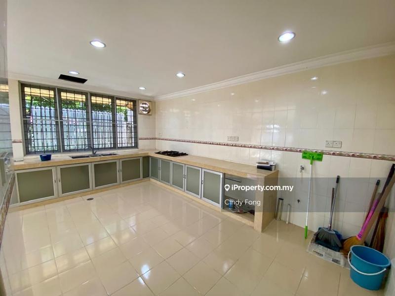 Rumah Berkembar untuk Dijual di Kelana Jaya, Petaling Jaya oleh Cindy Fong - iProperty.com.my