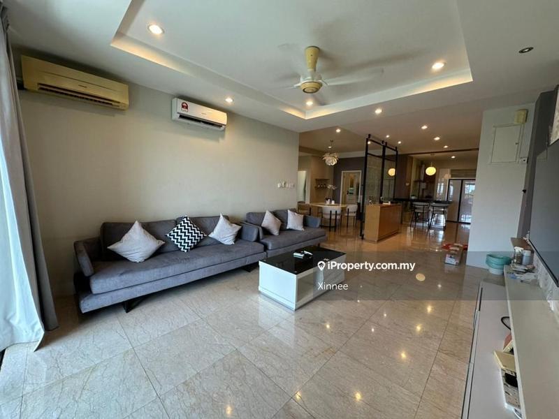 For Rent - Moonlight Bay