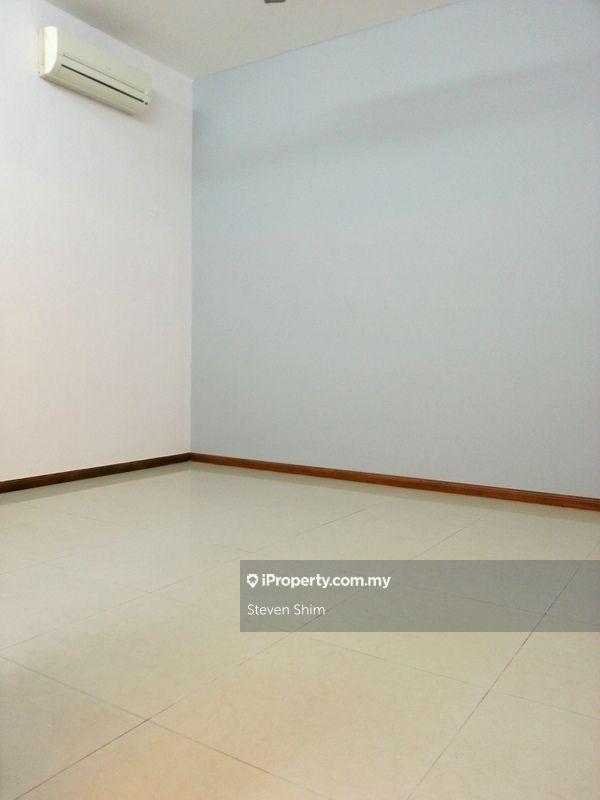 Rumah Berangkai 2 Tingkat untuk Dijual di Bukit Rahman Putra, Sungai Buloh oleh Steven Shim - iProperty.com.my