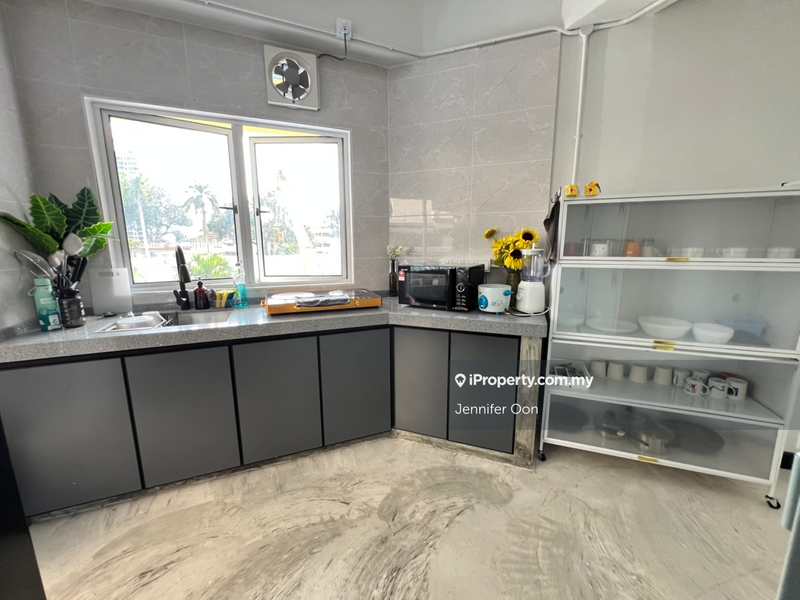 For Rent - Megan Ambassy