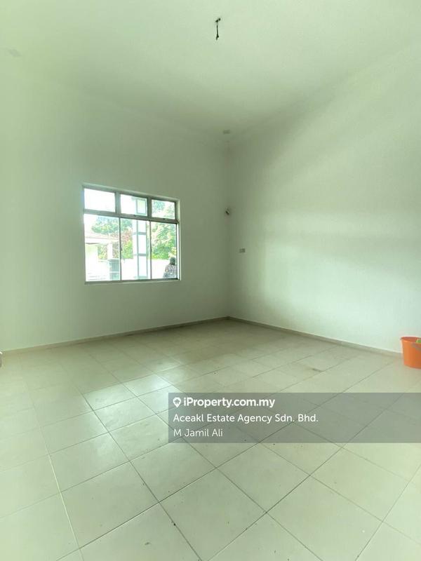 Semi-Detached House for Sale in Bukit Gambir, Grisek by M Jamil Ali - iProperty.com.my