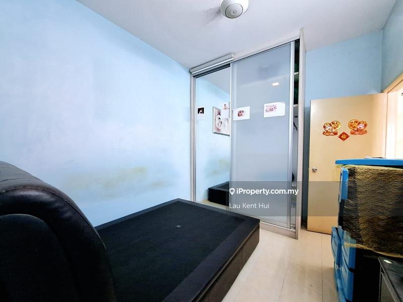 1-storey Terraced House for Sale in Taman Dato Demang, Seri Kembangan by Lau Kent Hui - iProperty.com.my