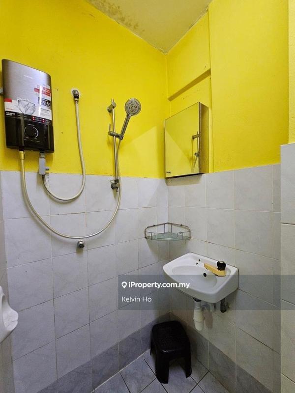 For Rent - Arena Green