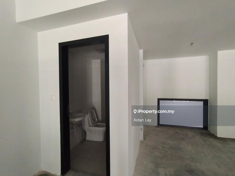 Warehouse for Sale in Kota Damansara, Petaling Jaya by Aidan Lay - iProperty.com.my