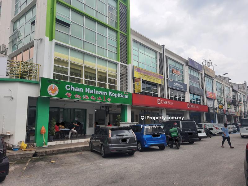Shop / Office untuk Disewa di Taman Equine, Seri Kembangan oleh Philip Wong - iProperty.com.my