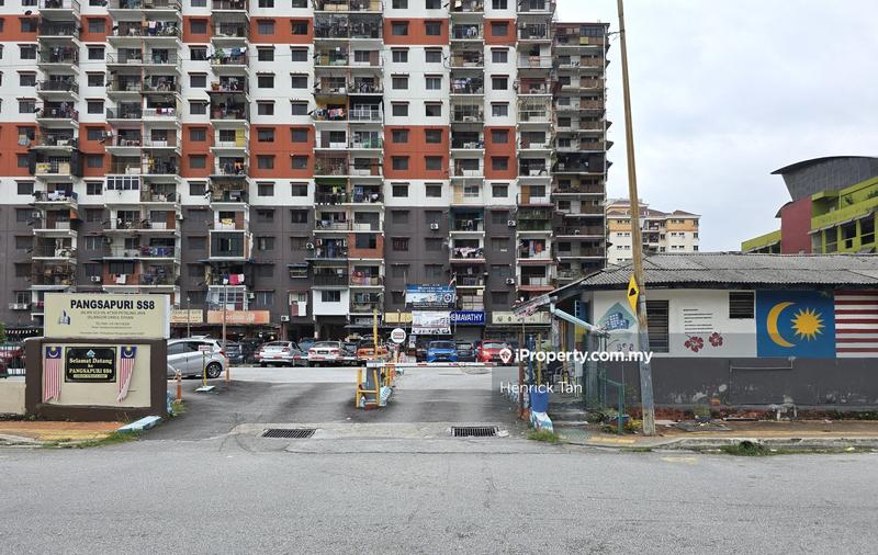Flat for Sale in Pangsapuri SS8 Kelana Jaya by Henrick Tan - iProperty.com.my