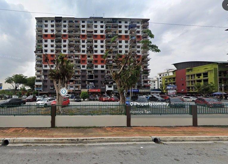 Flat for Sale in Pangsapuri SS8 Kelana Jaya by Henrick Tan - iProperty.com.my