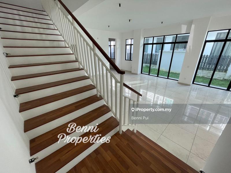 Rumah Berkembar untuk Dijual di Eco Majestic, Semenyih oleh Benni Pui - iProperty.com.my