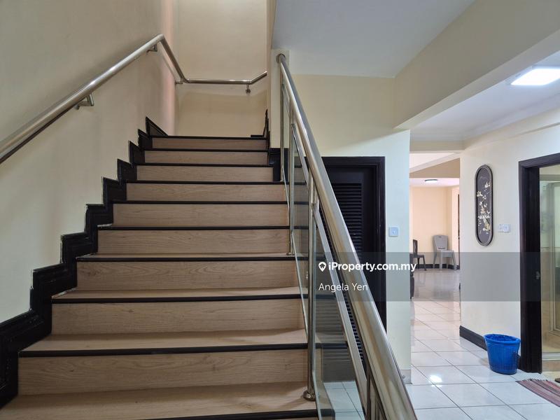 Kondominium untuk Dijual di Marina Court Resort Condominium oleh Angela Yen - iProperty.com.my