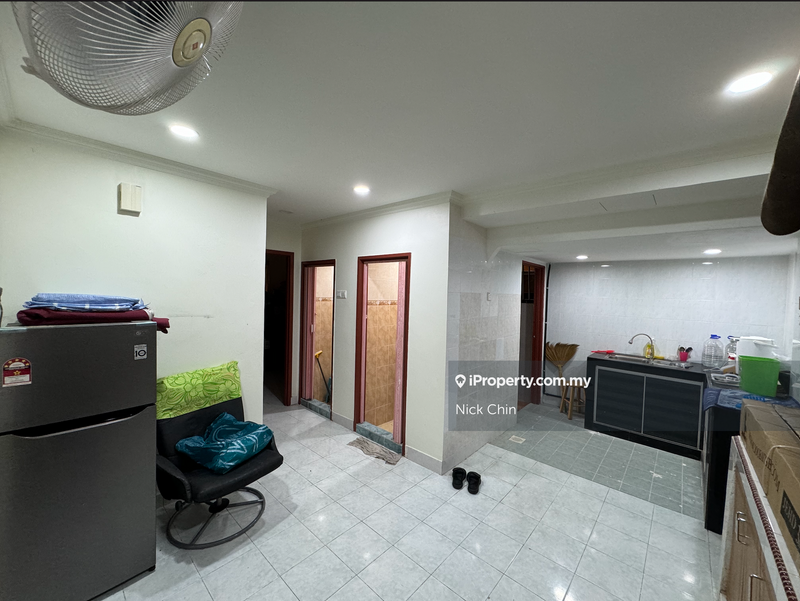 Flat for Sale in Puchong Utama Court 1 by Nick Chin - iProperty.com.my