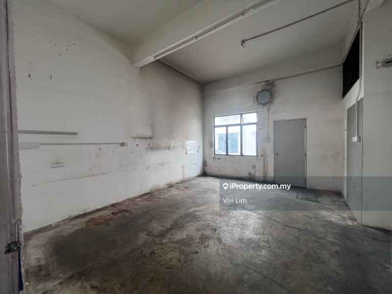 Shop / Office for Rent in Taman Kluang Perdana, Kluang by Vivi Lim - iProperty.com.my