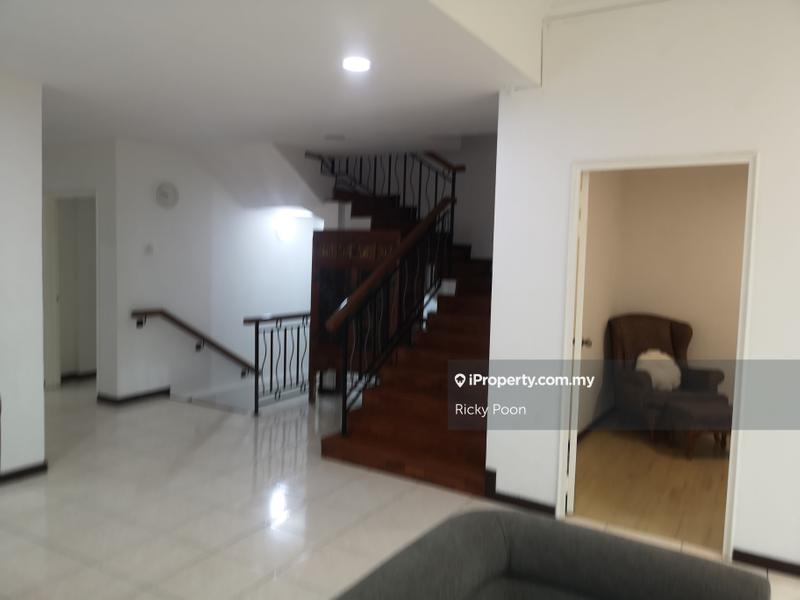 Bungalow House untuk Dijual di Taman Yarl, Jalan Klang Lama (Old Klang Road) oleh Ricky Poon - iProperty.com.my