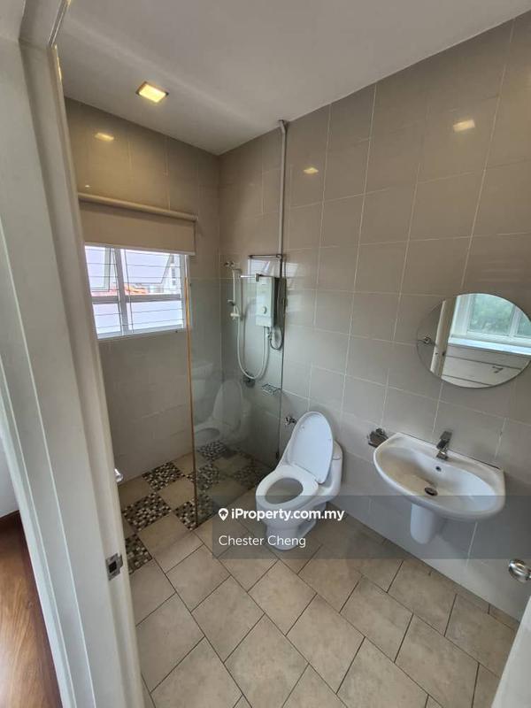 Rumah Berkembar untuk Dijual di Damansara Legenda, Petaling Jaya oleh Chester Cheng - iProperty.com.my