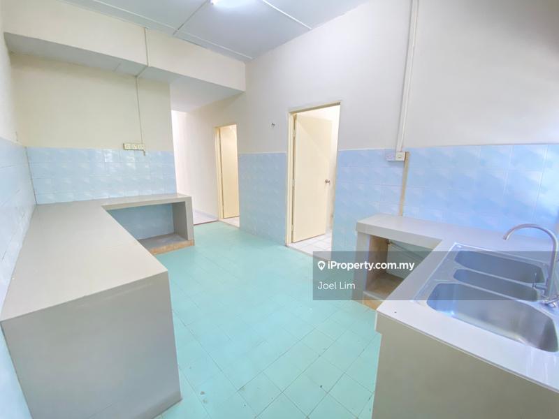 1-storey Terraced House for Sale in Taman Telok, Telok Panglima Garang by Joel Lim - iProperty.com.my