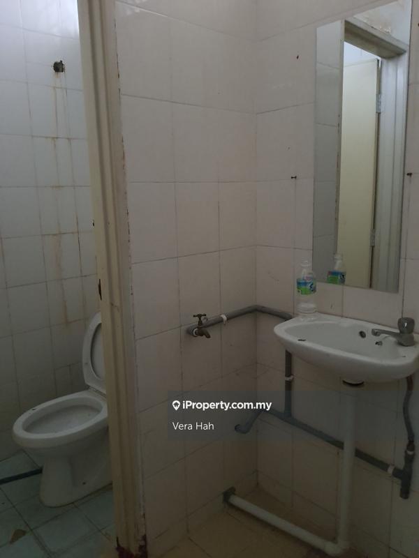 Shop / Office untuk Dijual di Seksyen 7, Shah Alam oleh Vera Hah - iProperty.com.my