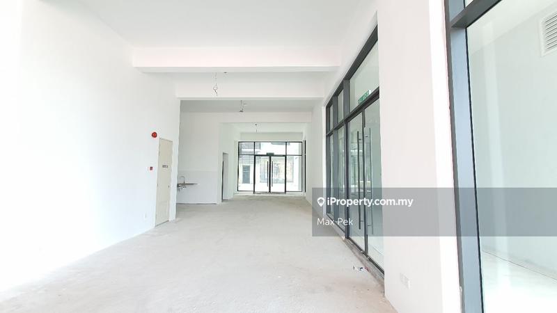 Shop / Office for Sale in Seri Kembangan, Selangor by Max Pek - iProperty.com.my