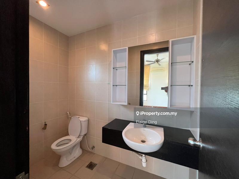 Banglo untuk Dijual di Country Heights, Kajang oleh Elaine Ding - iProperty.com.my