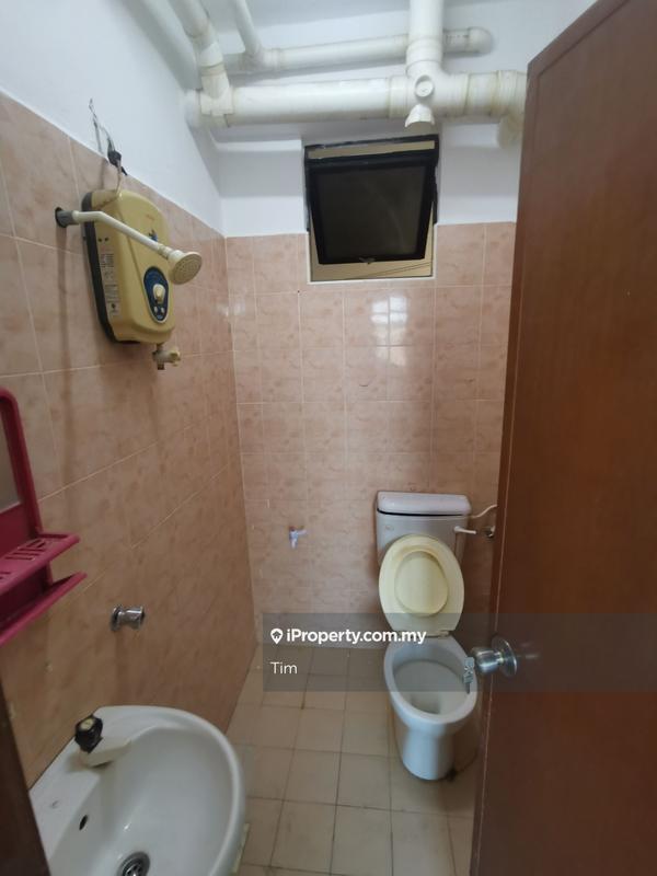Pangsapuri untuk Dijual di Pangsapuri Bukit Beruang Utama oleh Tim - iProperty.com.my