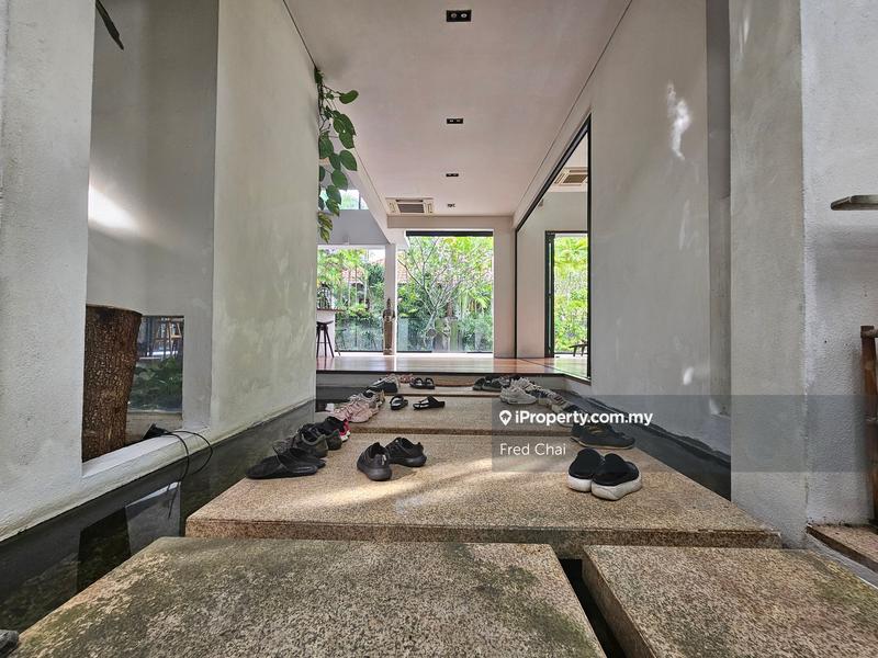 Bungalow House untuk Dijual di Bukit Gita Bayu, Seri Kembangan oleh Fred Chai - iProperty.com.my