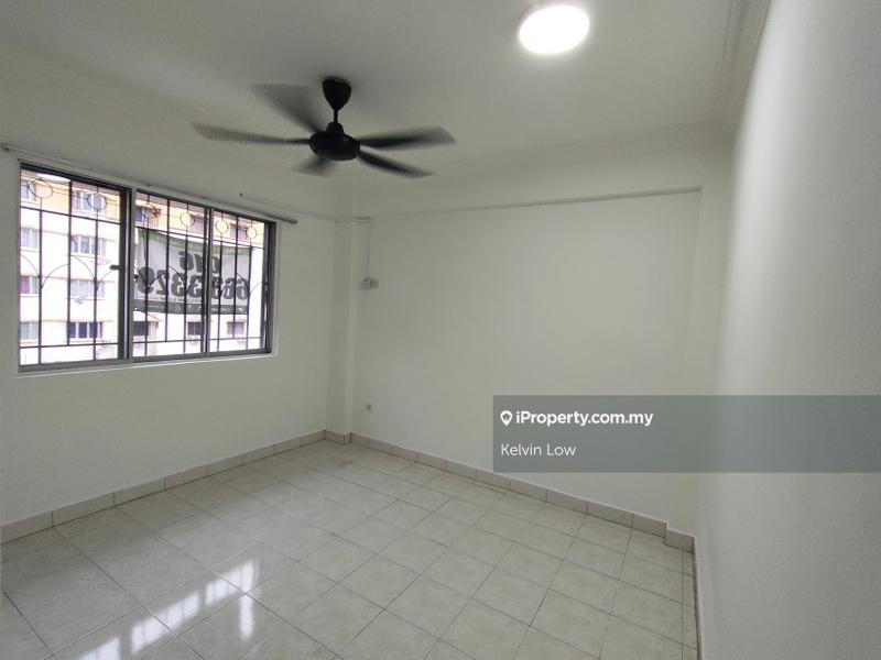 Pangsapuri untuk Dijual di Pangsapuri Carlina oleh Kelvin Low - iProperty.com.my