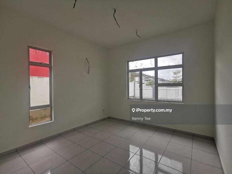 Banglo untuk Dijual di Taman Bukit Senawang, Senawang oleh Kenny Tee - iProperty.com.my