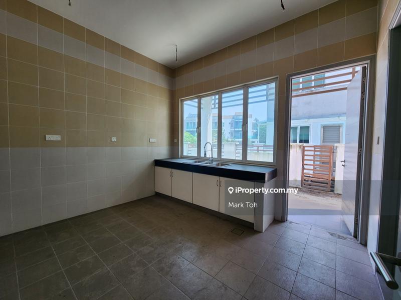 2.5-storey Terraced House for Sale in USJ Heights, Subang Jaya by Mark Toh - iProperty.com.my