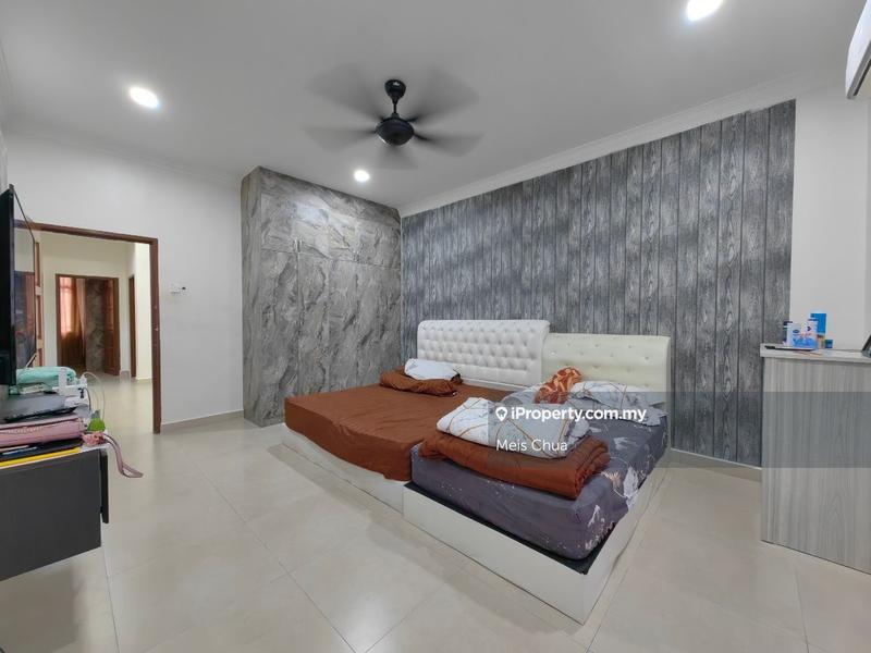 Rumah Bandar untuk Dijual di Taman Lagenda Mas, Cheras oleh Meis Chua - iProperty.com.my