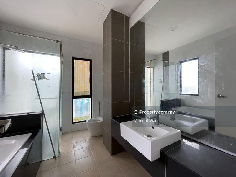 2.5-storey Terraced House for Sale in Sutera Damansara 2.5 Storey Superlink House, Petaling Jaya by Vincent Wan - iProperty.com.my