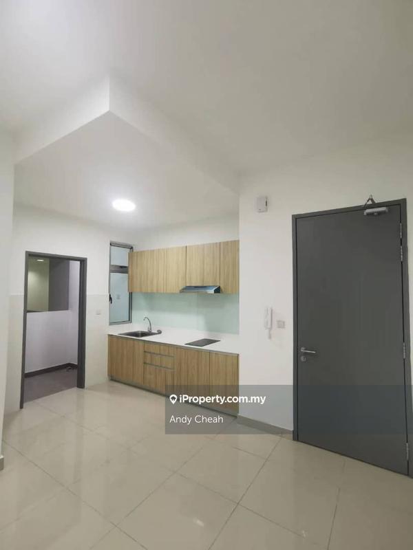 Service Residence for Sale in Meridin Bayvue @ Sierra Perdana by Andy Cheah - iProperty.com.my