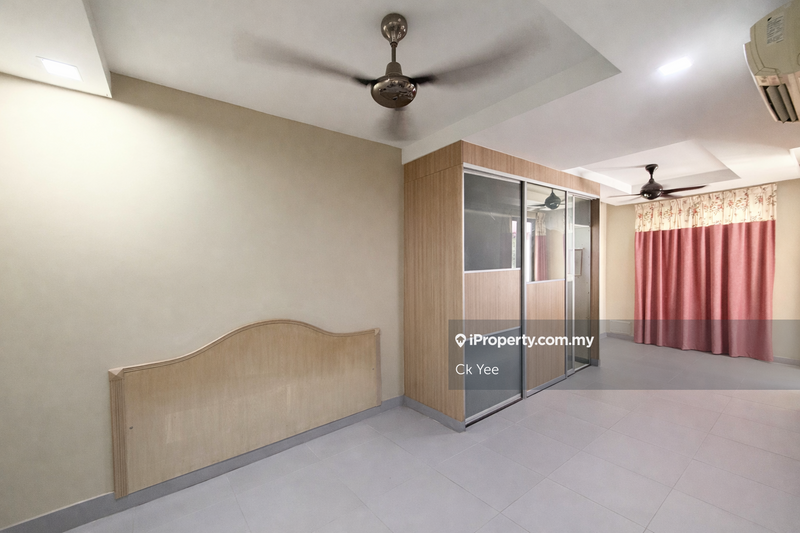 Rumah Berangkai 3 Tingkat untuk Dijual di Taman Esplanad, Bukit Jalil oleh Ck Yee - iProperty.com.my