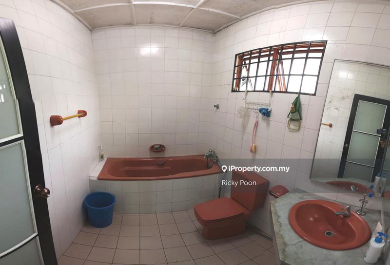 Banglo untuk Dijual di Taman Overseas Union (Taman Oug), Jalan Klang Lama (Old Klang Road) oleh Ricky Poon - iProperty.com.my