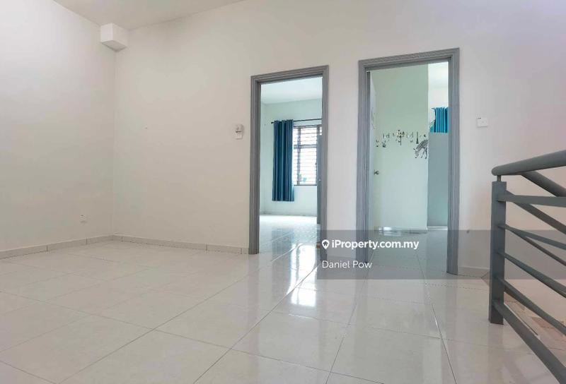 Rumah Berangkai 2 Tingkat untuk Disewa di Taman Desa Cheng Perdana 1, Cheng oleh Daniel Pow - iProperty.com.my