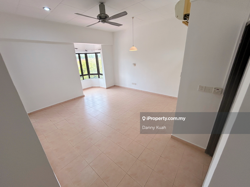 Rumah Berangkai 2.5 Tingkat untuk Dijual di Taman Ozana Impian, Bukit Katil oleh Danny Kuah - iProperty.com.my