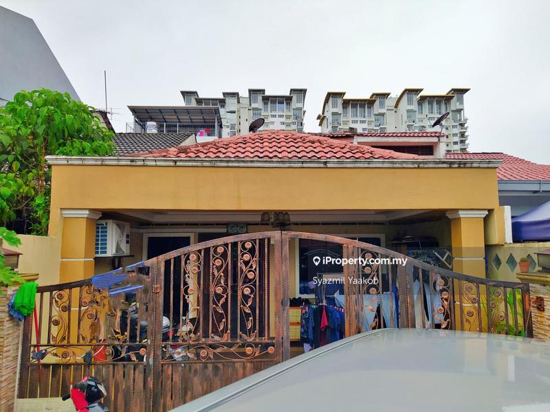 Rumah Berangkai 1 Tingkat untuk Dijual di Taman Bukit Permai, Ampang oleh Syazmil Yaakob - iProperty.com.my