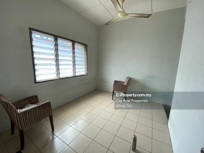 For Rent - City Tower