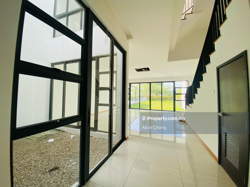 3-storey Terraced House for Sale in The Kews Senibong Leisure Farm, Gelang Patah by Alice Chong - iProperty.com.my