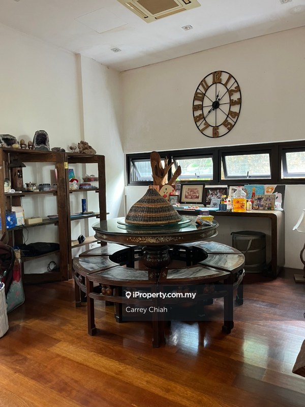 Bungalow House untuk Dijual di Serdang, Seri Kembangan oleh Carrey Chiah - iProperty.com.my
