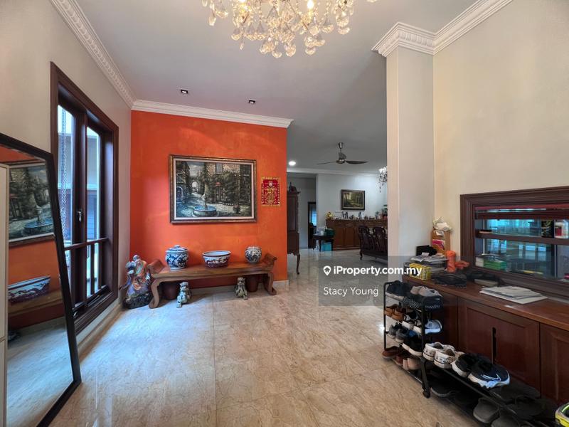 Bungalow House for Sale in Bukit Gita Bayu, Seri Kembangan by Stacy Young - iProperty.com.my