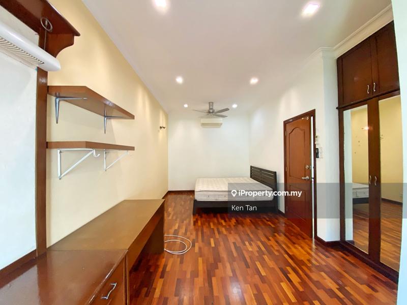 Rumah Berkembar untuk Dijual di Tropicana Golf Country Resort, Tropicana oleh Ken Tan - iProperty.com.my