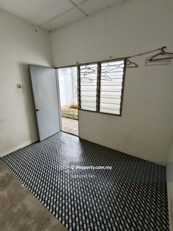 Kedai untuk Dijual di Taman Bukit Mewah, Kajang oleh Edmond Teh - iProperty.com.my