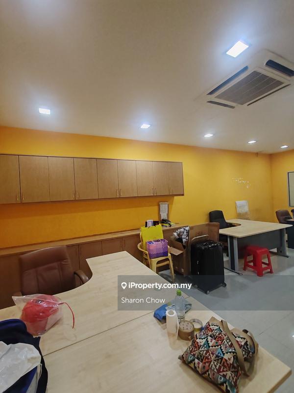 For Rent - 10 Boulevard