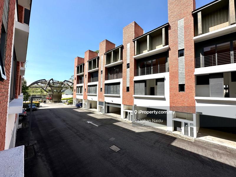 3.5-storey Terraced House for Rent in Bandar Country Homes, Rawang by Visaghan Naidu - iProperty.com.my