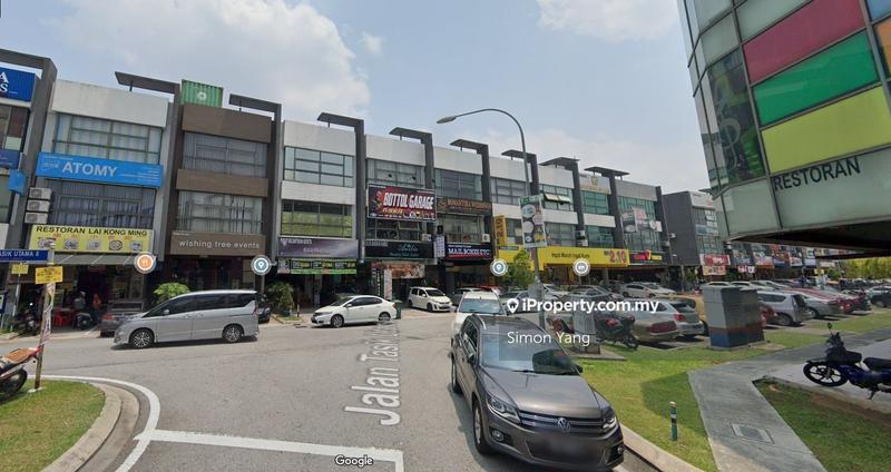 For Sale - The Trillium Lake Fields